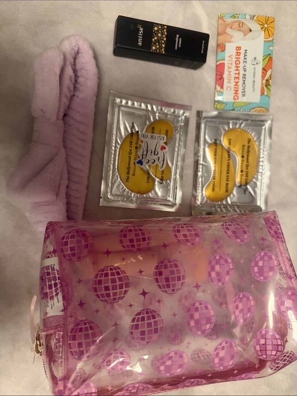 Bundle Cosmetic bag/lip kit Headband & Eye Patches Aniise concealer cream